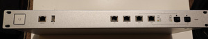 Ubiquiti Networks UniFi Security Gateway Pro ( USG-PRO-4) (2 foto / 4)