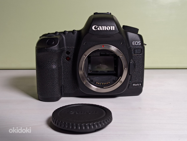 Canon 5D mark II body с пробегом 9250 снимка (фото #2)
