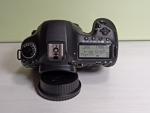 Canon 5D mark III body с пробегом 34570 снимков (8 фото из 10)