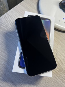 Apple iPhone X 64GB (4 фото из 4)