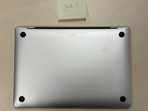 Apple MacBook Pro 13'' M1 (256 GB) SWE (MYDA2KS/A) (2 foto / 5)