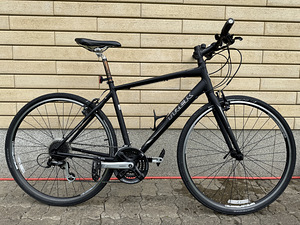 TREK 7.2 FX (6 foto / 8)