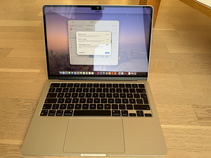 M: Apple MacBook Air 13'' M3 (256 GB) SWE (MRXQ3KS/A) (3 foto / 4)