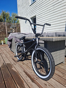 Трюковый велосипед Fly Proton CST BMX 2021 с неоригинальным (2 фото из 7)