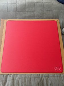 LGG - SATURN PRO - XL SQ - SOFT - RED - UUS (1 foto / 2)