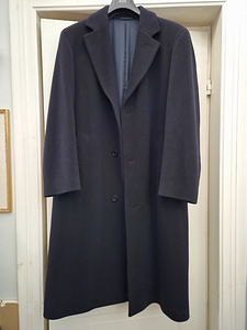 Hugo Boss mantel XL (1 foto / 5)