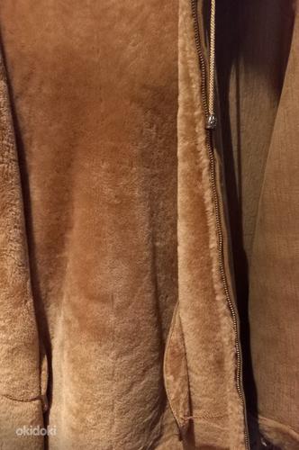 Женская зимняя кожаная куртка (44-46 размер) (фото #3)