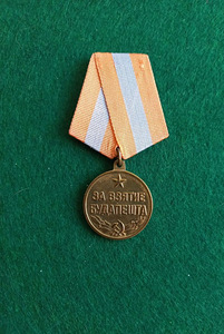 Medal * Budapesti hõivamise eest *. Originaal.