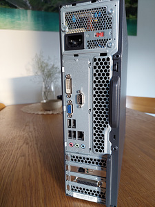 Arvuti Lenovo ThinkCentre (2 foto / 2)