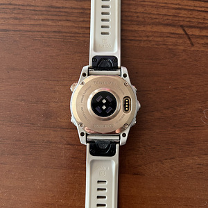 Garmin Fenix 7S Sapphire Solar (2 фото из 2)