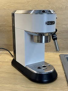 Delonghi EC685 (1 foto / 7)