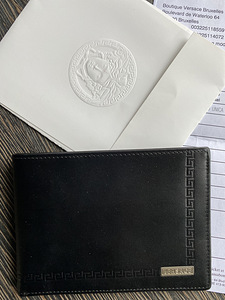 Versace новый картхолдер (1 фото из 6)