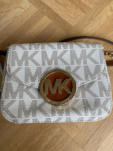 Сумка майкл корс (2 фото из 9)