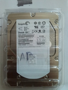 Винчестер для сервера Seagate ST3300657SS