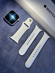 Apple Watch SE Series 40mm (1 foto / 6)