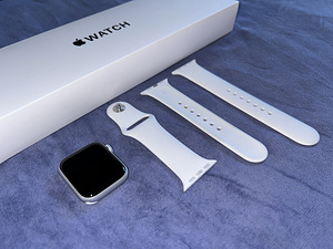 Apple Watch SE Series 40mm (5 foto / 6)