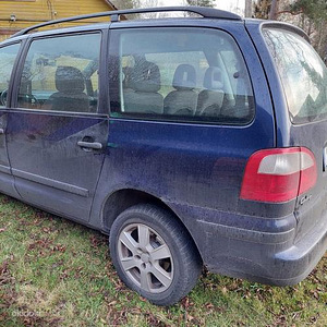 FORD GALAXY 85 KW (2 foto / 3)