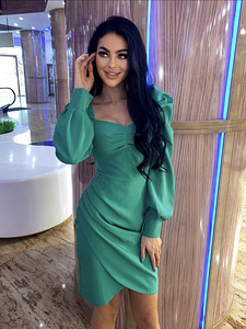 Новое платье С размер (2 фото из 3)