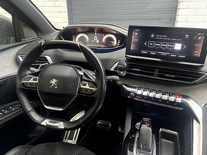 Peugeot 5008 GT Pack 1,5 96 kw (8 foto / 11)