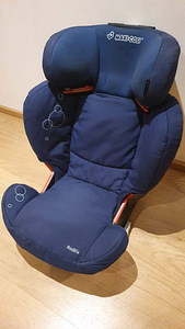 Maxi Cosi RodiFix turvatool (15-36 kg lastele) (1 foto / 2)