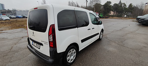 Peugeot Partner 1.6 72kW (8 foto / 15)
