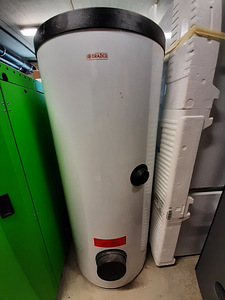 Pelletiküttesüsteem 24kW (8 foto / 10)