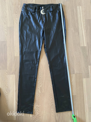 New Killstar faux leather leggings, size M (фото #3)