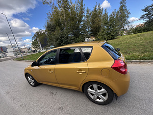 Kia ceed 2008, автомат (2 фото из 5)