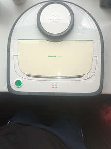Müüa Robot tolmuimeja VORWERK kobold VR300 (2 foto / 2)