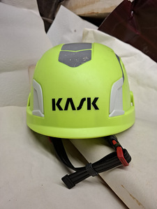 "Kask" kaitsekiiver. (1 foto / 4)