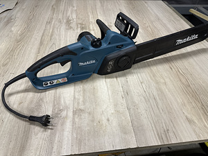 Kettsaag Makita UC4041A (2 foto / 3)