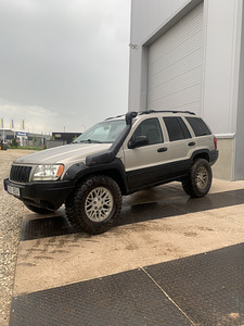 Jeep Grand Cherokee 4.0 R6 140kw (4 foto / 8)