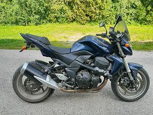 Kawasaki Z750 (1 foto / 3)