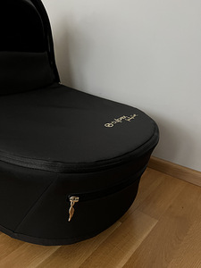 Cybex Priam/ePriam V4 Lux люлька, Jeremy Scott Wings (2 фото из 8)