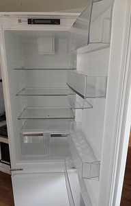 Integreeritav külmkapp Electrolux ENN2853COW (5 foto / 10)