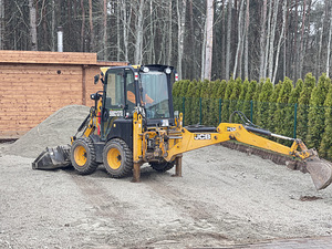 Kaeve tööd 24/7 , JCB CX1 traktoriga . (1 foto / 9)