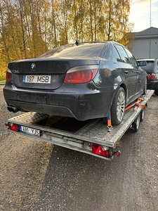 BMW e60 530d varuosadeks (2 foto / 3)
