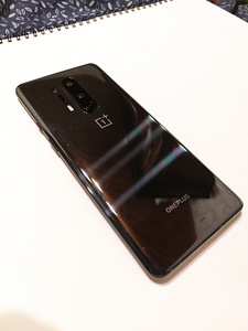 Oneplus 8 Pro, 8/128 Gb, 6.78" 120 Hz, IP68 (5 фото из 9)