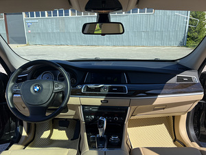 Продам BMW 530 GT (9 фото из 15)