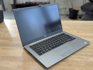 Sülearvuti Dell Latitude 7400 (5 foto / 10)