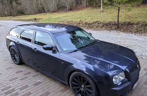 Chrysler 300c SRT PAKET (3 foto / 15)