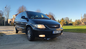 CHRYSLER GRAND VOYAGER, 128 kW, 2003 4WD (1 foto / 14)