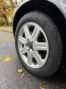 Volvo V50 2.0D (3 фото из 10)