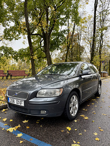Volvo V50 2.0D (6 фото из 10)