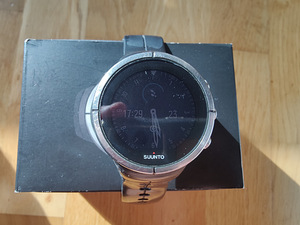 Suunto Spartan Ultra (2 foto / 3)