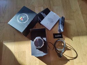 Suunto Spartan Ultra (2 foto / 3)