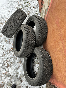 Kasutatud talverehvid 215/55 R17 (3 foto / 4)