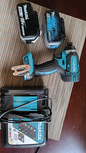 Makita (3 фото из 3)