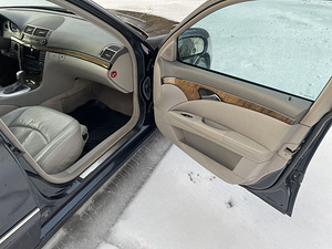 Mercedes-Benz E 280 Avantgarde (15 foto / 15)