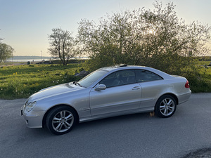 Mercedes-Benz clk 200 avangarde (3 foto / 8)